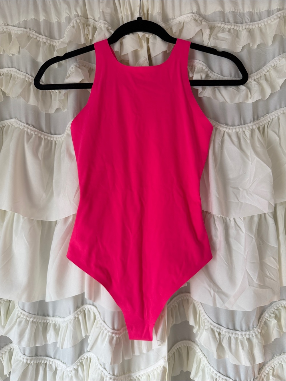 SMOOTHEZ by AERIE Hot Pink One-Piece Bodysuit🌸
